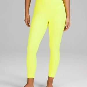 LULULEMON WUNDER UNDER HIGH-RISE TIGHT 28" *LUXTREME SZ 8 in HIGHLIGHT YELLOW